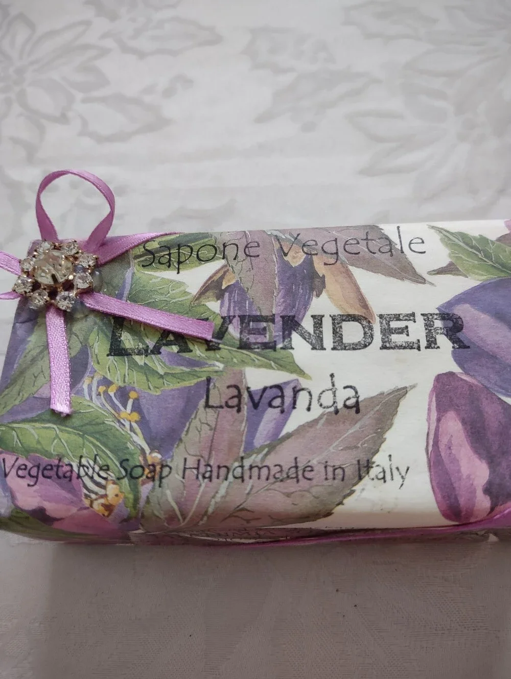 Hand Made In Italy Lavender Jewelled Crystals Luxury Vegetable Soap